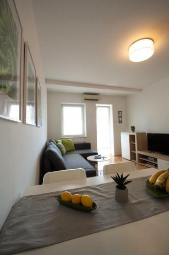 Central 1-bedroom Apartment (50sqm) - Duke