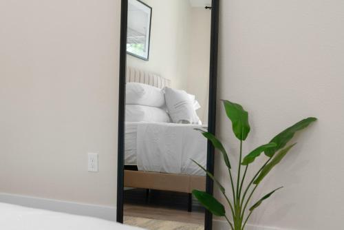 Cozy 2 Bedroom Home In Carmichael