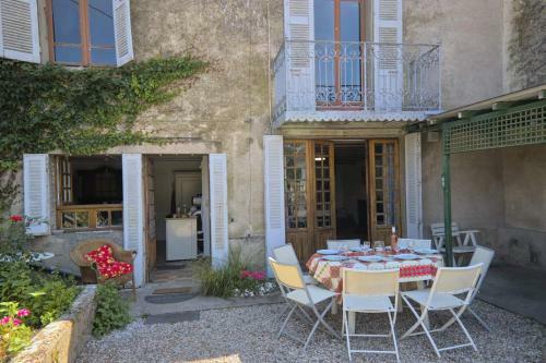 Grande Maison de Village Authentique