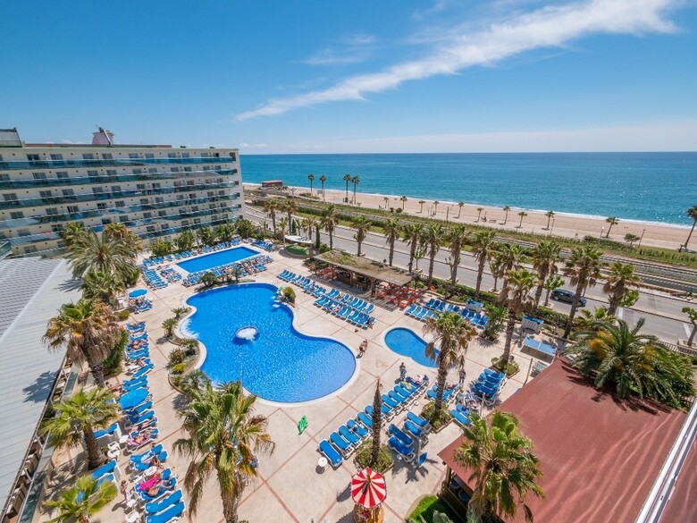 hotel-golden-taurus-aquapark-resort-pineda-de-mar-barcelona