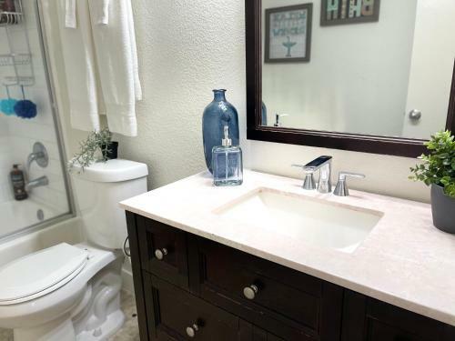 Apartamento Spacious Hollywood 2 X 2 + Parking!