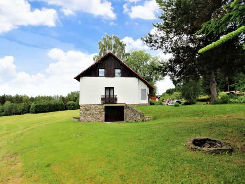Holiday Home ?�rec Na ?umav?