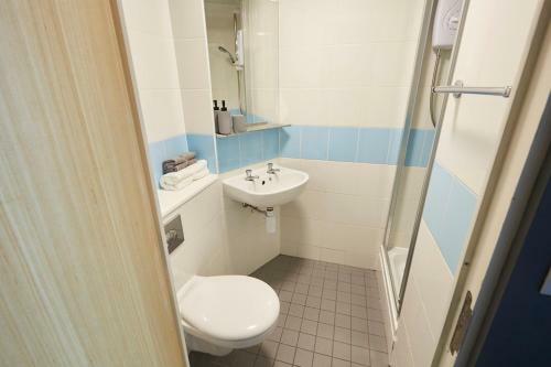 Hostal Modern Rooms For Students Only, Leeds - Sk