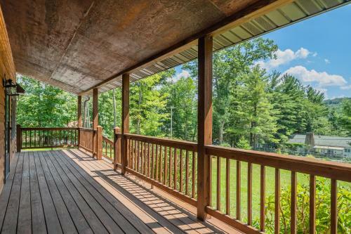 Dancing Bear Lodge