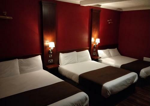 Bed & Breakfast Ewings Bar & Accommodation
