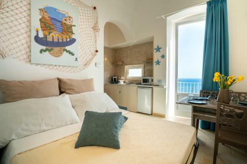 Hostal Donnamaria - Dimora Vista Mare