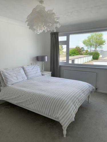 Three Bedroom House In St Ives
