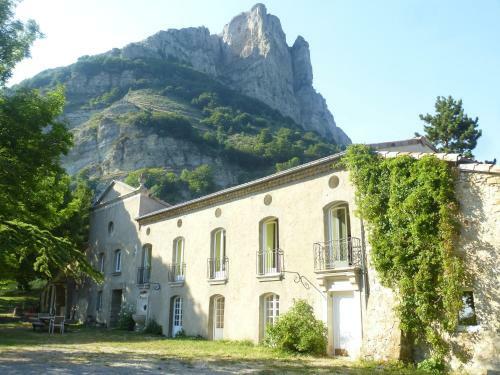 Domaine D'exception Pour Groupe Dans Site Naturel