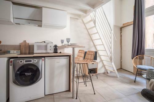 Apartamento Nice Duplex Studio Ideal For Couple In Lyon!