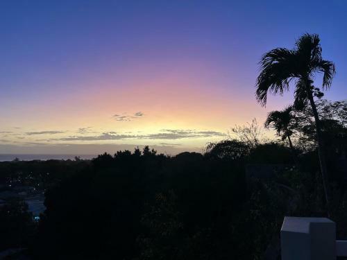 Beautiful 4-bed House With Stunning Sea Views