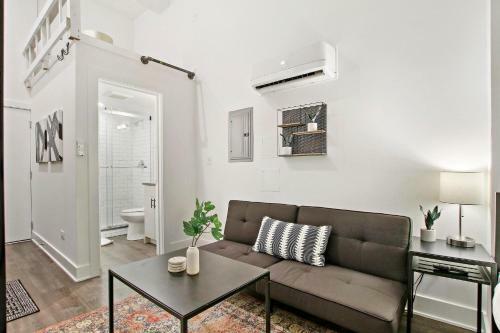 Apartamento Modern Minimalist Studio Home In Uptown