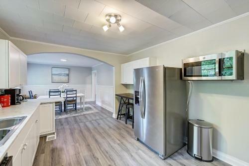 3br/2 Bath With King And Outside Fire Pit