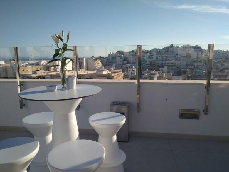 Hotel Bah�a De Almu��car