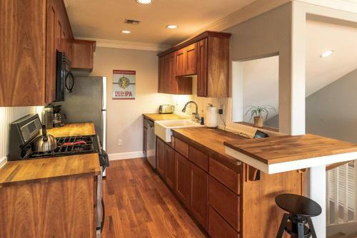 Deschutes Nest