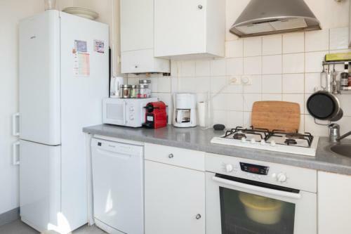 Bright 79 M Apartment Near Paris