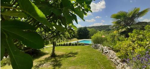 Les Hauts de Lartel : G�te Tr�s Charmant