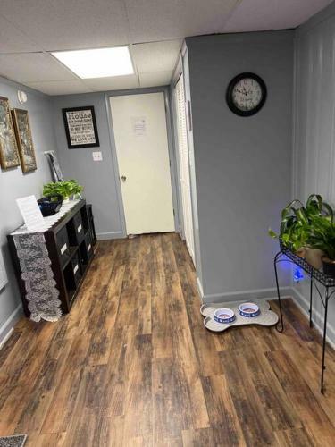 Apartamento Spacious 1 Bedroom Home Away From Home!