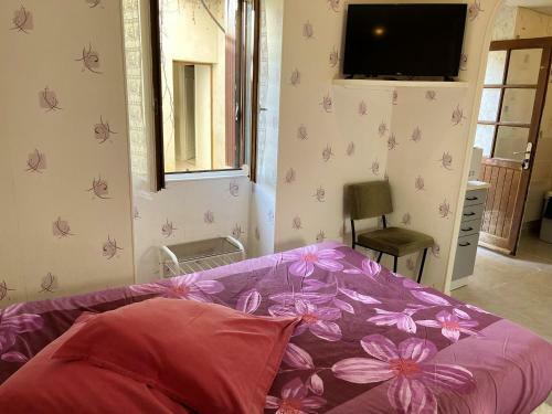 Apartamento Studio Avec Terrasse Amenagee Et Wifi a Neris Les Bains c