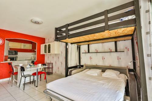 Apartamento Joli Studio � Deux Pas de La Plage