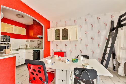 Apartamento Joli Studio � Deux Pas de La Plage