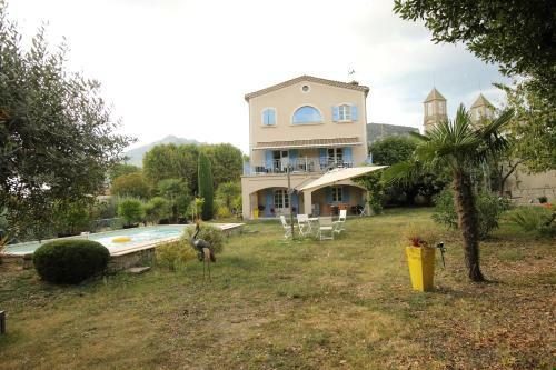 Bed & Breakfast Blanchard Alain Au 8 Bd Du Temple