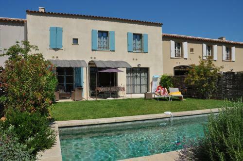 Villa de Charme Et Piscine 177