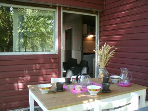 G�te Saint-pierre-d'aurillac, 3 Pi�ces, 4 Personnes - Fr-1-440-139