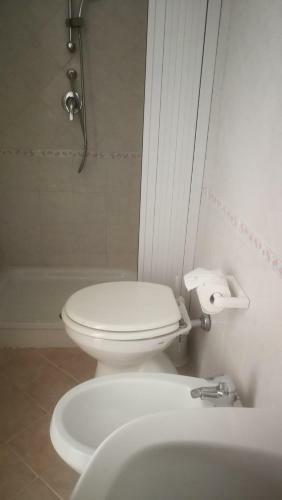 Hostal Visitponza - Le Stanze Sul Corso