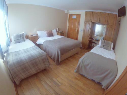 Hostal Foggy Dew Inn