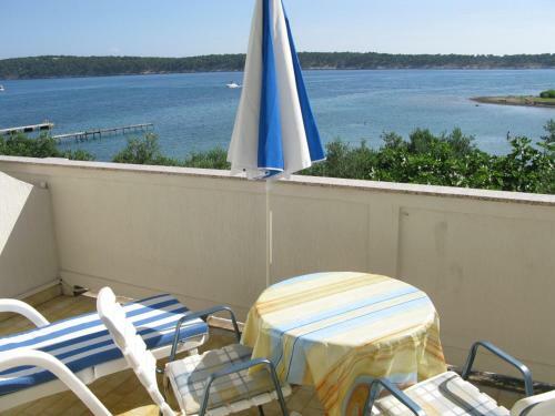 Hostal Apartments And Rooms Lan?a