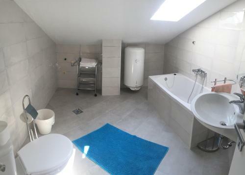 Hostal Apartments And Rooms Krstina