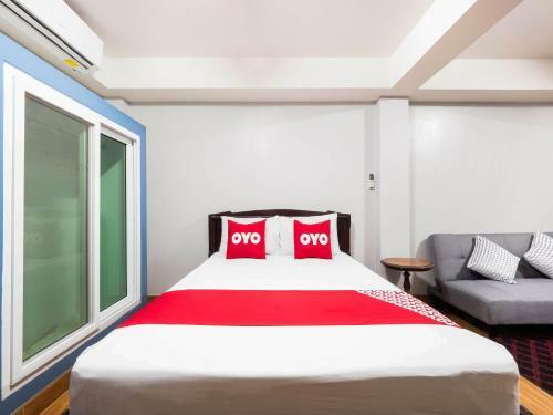 Hotel Oyo 1157 Ploy Pailin Place