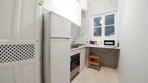 Apartamento Plaza de Do�a Elvira 8