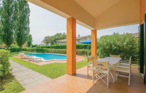 Three-bedroom Holiday Home In Albarella Ro