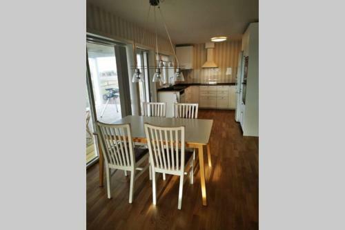 Apartamento Villa Neptuni L�genhet Och Rumsuthyrning