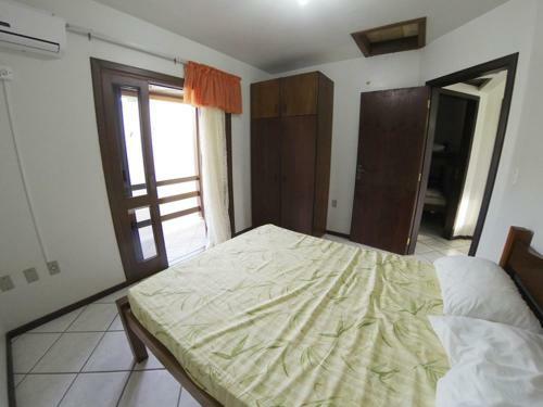 Apartamento Aptos Quadra Mar Bombas