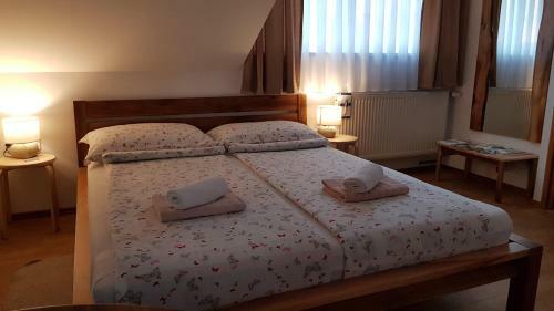 Hostal Apartments & Room Lucas