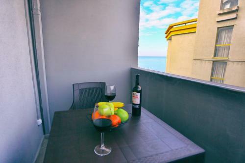Sea Side Apartment