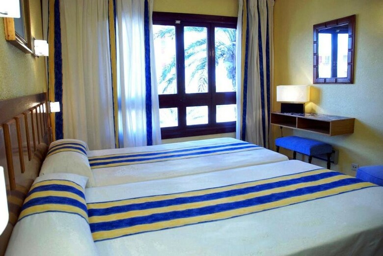 Aparthotel Londres La Manga