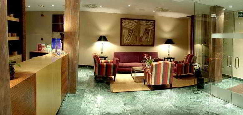 Hotel Casino Del Tormes