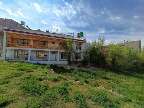 Hostal Yang-lha Guest House