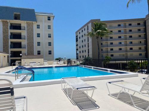 Island House Beach Club 3e