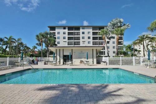 Estero Cove #232