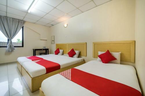 Oyo 301 River Inn Hotel
