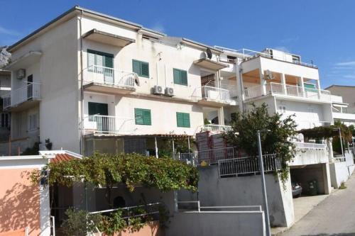 Apartments Villa Vesna Podgora - Cdm05026-cyb