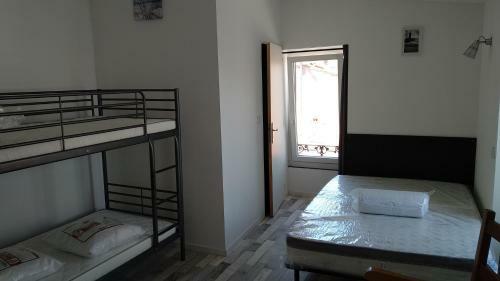 Maison Bord de Mer Vieux Chapus + D�pendance