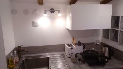 Maison Bord de Mer Vieux Chapus + D�pendance