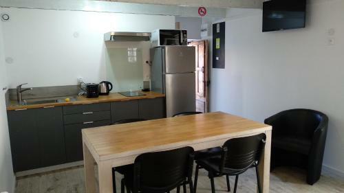 Maison Bord de Mer Vieux Chapus + D�pendance
