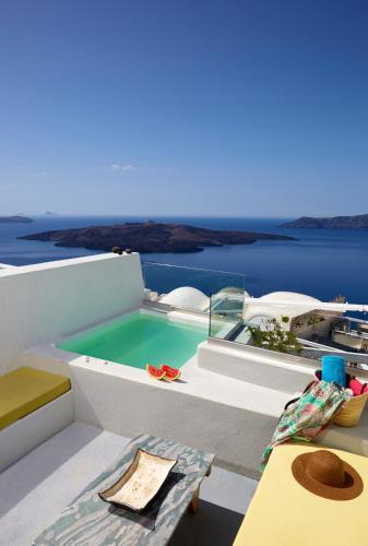 Hotel Fira Romantic Suites
