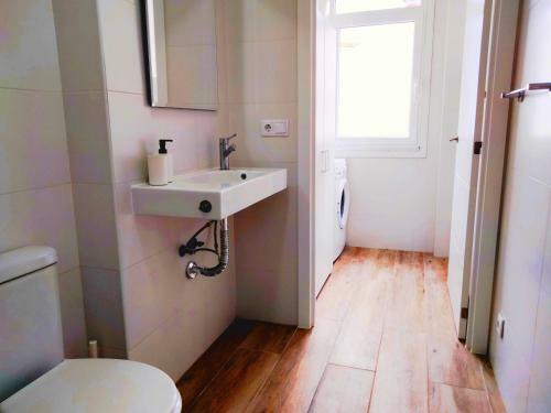 Apartamento Con Terraza, Barbacoa Y Vistas Al Mar